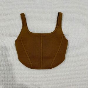 NWT Aritzia Babaton Sculpt Knit Bustier Tank, M, Constant Camel